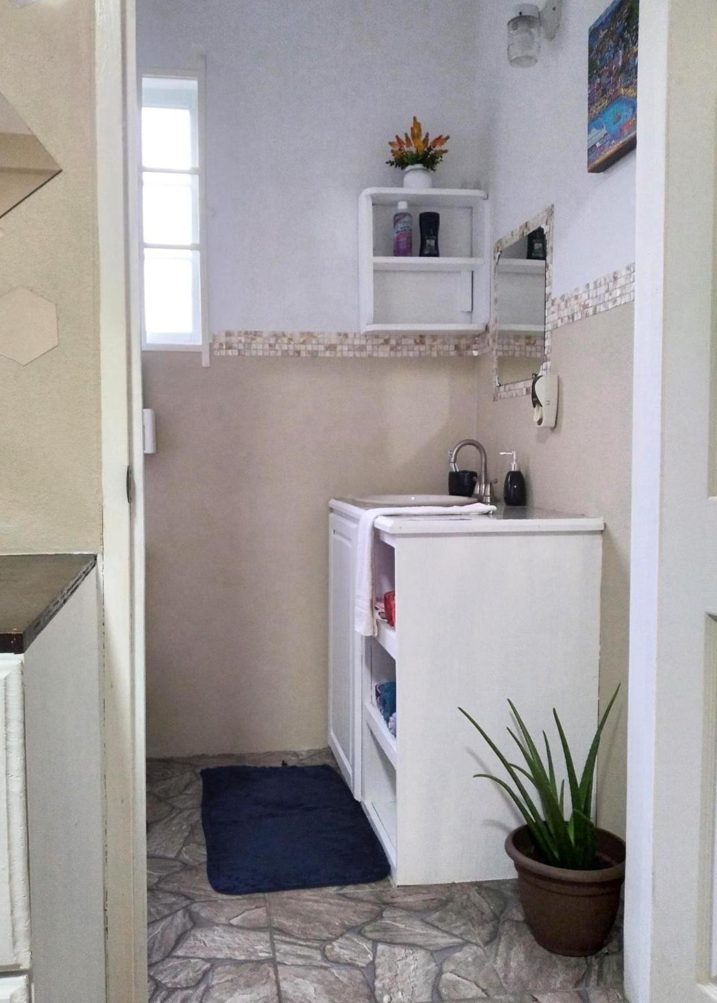 St. George'S Holiday Studio Vacation Of A Lifetime Fontenoy Extérieur photo